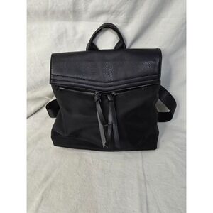 BOTKIER NEW YORK Trigger Black Bag Purse Shoulder Sling‎ Backpack Handbag  EUC